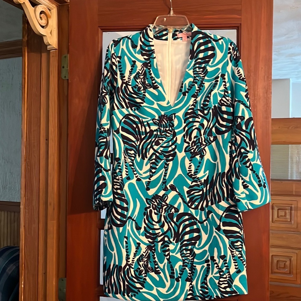 Like new LILLY Pulitzer womens dress